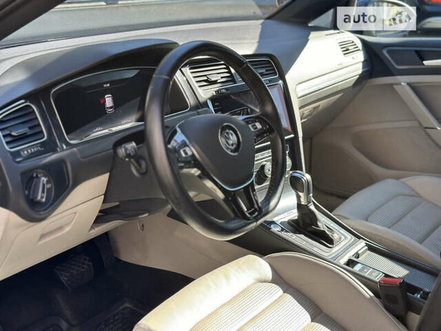 Синій Фольксваген e-Golf, об'ємом двигуна 0 л та пробігом 120 тис. км за 14500 $, фото 20 на Automoto.ua