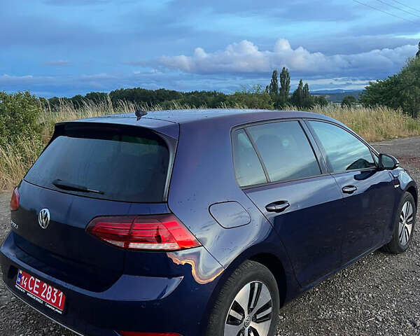 Синий Фольксваген e-Golf, объемом двигателя 0 л и пробегом 111 тыс. км за 14000 $, фото 2 на Automoto.ua