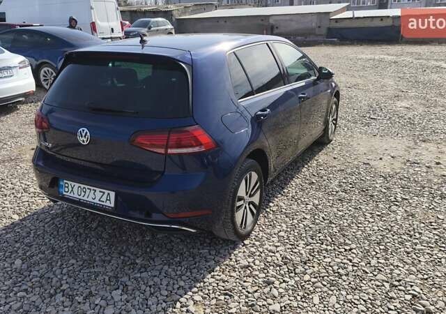 Синий Фольксваген e-Golf, объемом двигателя 0 л и пробегом 176 тыс. км за 10900 $, фото 2 на Automoto.ua