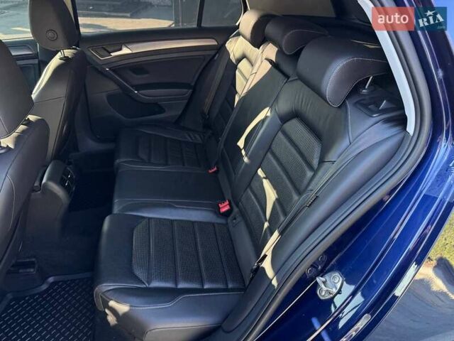 Синий Фольксваген e-Golf, объемом двигателя 0 л и пробегом 134 тыс. км за 13500 $, фото 23 на Automoto.ua