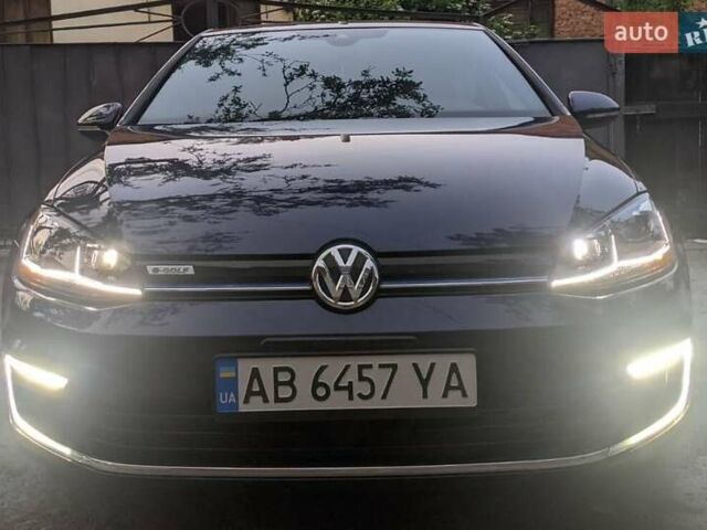 Синий Фольксваген e-Golf, объемом двигателя 0 л и пробегом 89 тыс. км за 13800 $, фото 10 на Automoto.ua
