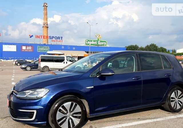 Синий Фольксваген e-Golf, объемом двигателя 0 л и пробегом 80 тыс. км за 19400 $, фото 18 на Automoto.ua