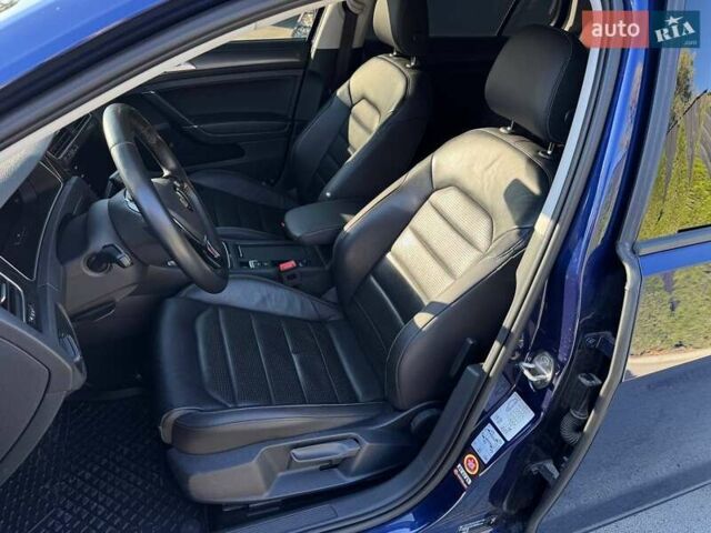 Синий Фольксваген e-Golf, объемом двигателя 0 л и пробегом 134 тыс. км за 13500 $, фото 20 на Automoto.ua