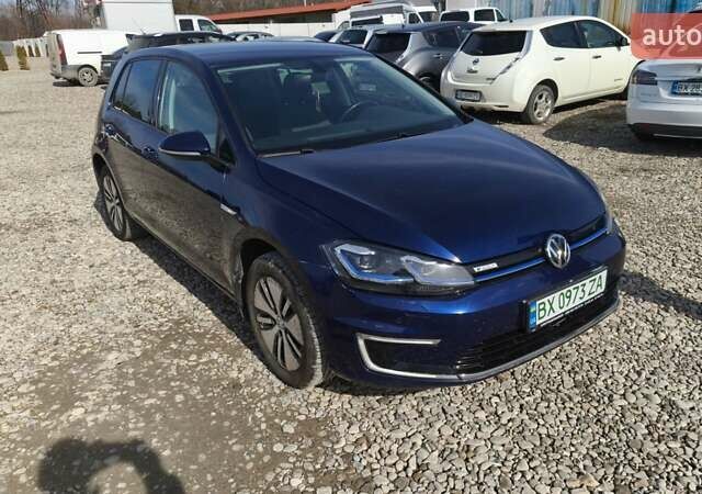 Синий Фольксваген e-Golf, объемом двигателя 0 л и пробегом 176 тыс. км за 10900 $, фото 1 на Automoto.ua