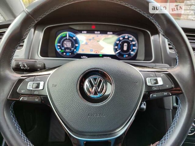 Синій Фольксваген e-Golf, об'ємом двигуна 0 л та пробігом 140 тис. км за 12000 $, фото 30 на Automoto.ua