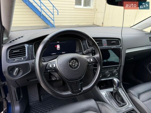 Синій Фольксваген e-Golf, об'ємом двигуна 0 л та пробігом 182 тис. км за 13800 $, фото 37 на Automoto.ua