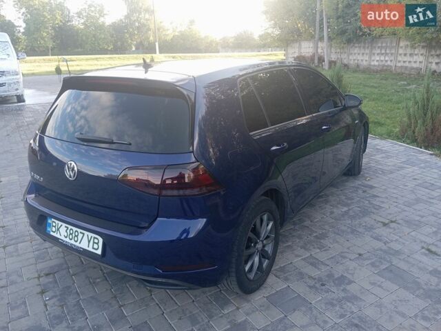 Синий Фольксваген e-Golf, объемом двигателя 0 л и пробегом 180 тыс. км за 12500 $, фото 2 на Automoto.ua