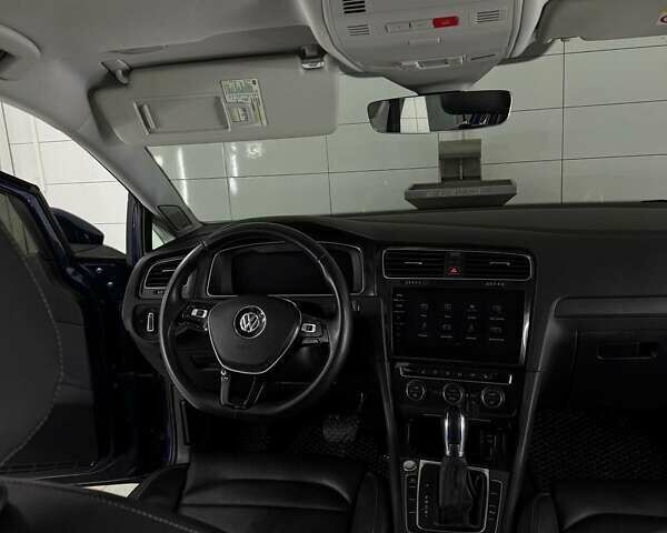 Синій Фольксваген e-Golf, об'ємом двигуна 0 л та пробігом 140 тис. км за 13800 $, фото 13 на Automoto.ua