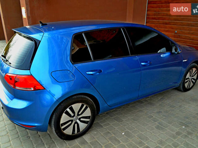 Синій Фольксваген e-Golf, об'ємом двигуна 0 л та пробігом 95 тис. км за 10752 $, фото 16 на Automoto.ua