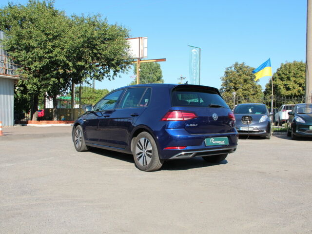 Синий Фольксваген e-Golf, объемом двигателя 0 л и пробегом 153 тыс. км за 12600 $, фото 5 на Automoto.ua