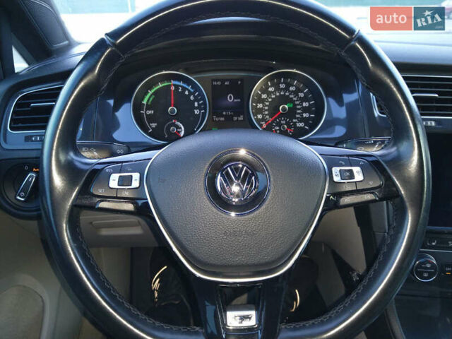 Синій Фольксваген e-Golf, об'ємом двигуна 0 л та пробігом 112 тис. км за 14000 $, фото 20 на Automoto.ua