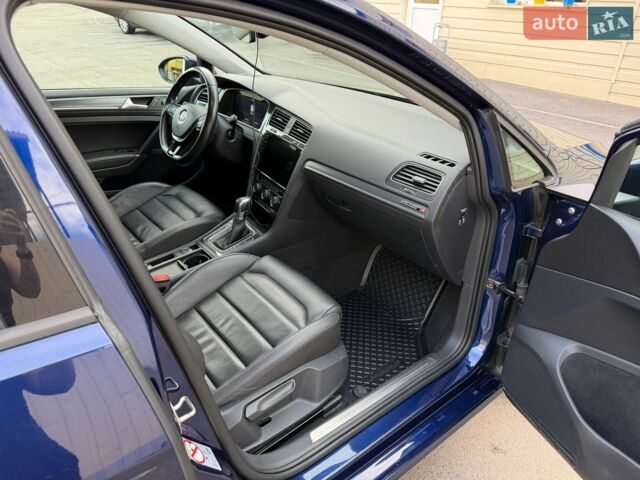 Синій Фольксваген e-Golf, об'ємом двигуна 0 л та пробігом 182 тис. км за 13800 $, фото 25 на Automoto.ua