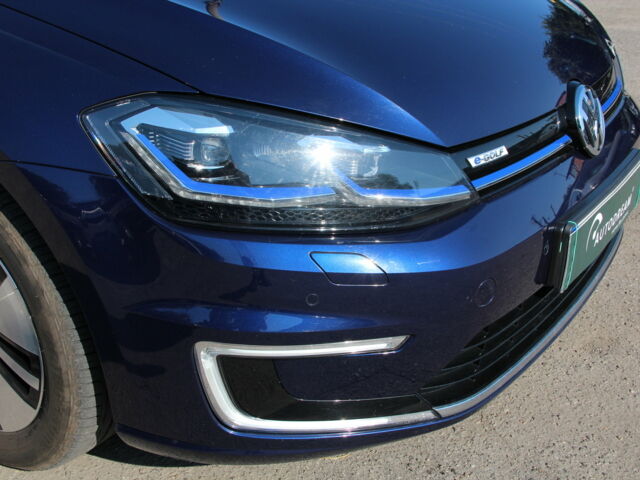 Синий Фольксваген e-Golf, объемом двигателя 0 л и пробегом 153 тыс. км за 12600 $, фото 28 на Automoto.ua