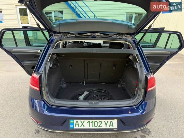 Синій Фольксваген e-Golf, об'ємом двигуна 0 л та пробігом 182 тис. км за 13800 $, фото 8 на Automoto.ua