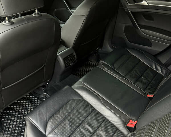 Синий Фольксваген e-Golf, объемом двигателя 0 л и пробегом 139 тыс. км за 12699 $, фото 11 на Automoto.ua