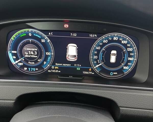 Синий Фольксваген e-Golf, объемом двигателя 0 л и пробегом 110 тыс. км за 13300 $, фото 11 на Automoto.ua