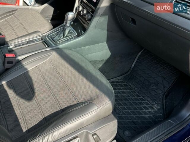 Синій Фольксваген e-Golf, об'ємом двигуна 0 л та пробігом 182 тис. км за 10700 $, фото 15 на Automoto.ua