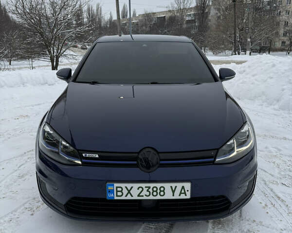 Синій Фольксваген e-Golf, об'ємом двигуна 0 л та пробігом 140 тис. км за 12300 $, фото 4 на Automoto.ua