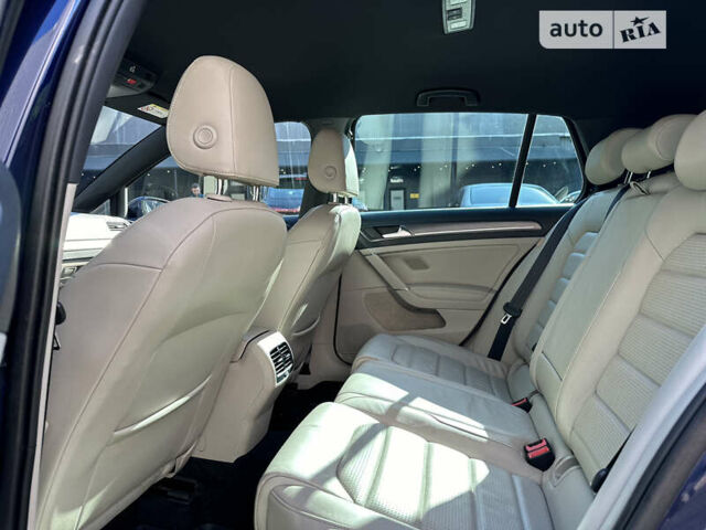 Синій Фольксваген e-Golf, об'ємом двигуна 0 л та пробігом 120 тис. км за 13999 $, фото 21 на Automoto.ua