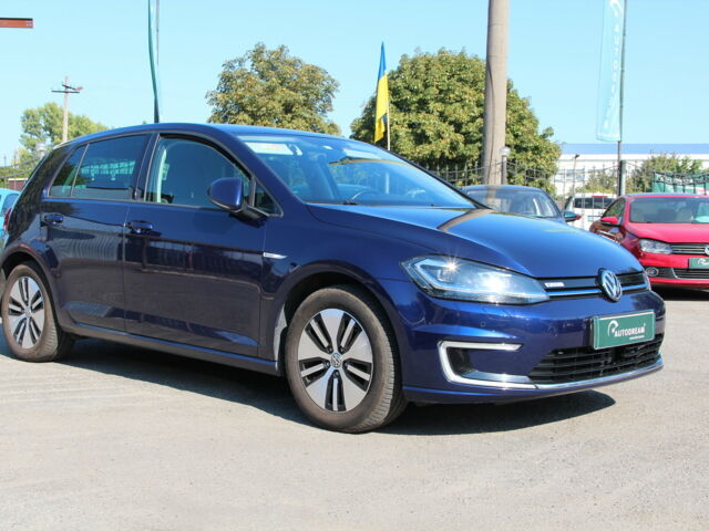 Синий Фольксваген e-Golf, объемом двигателя 0 л и пробегом 153 тыс. км за 12600 $, фото 6 на Automoto.ua