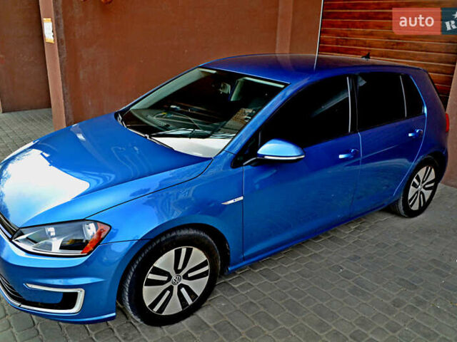 Синій Фольксваген e-Golf, об'ємом двигуна 0 л та пробігом 95 тис. км за 10752 $, фото 1 на Automoto.ua