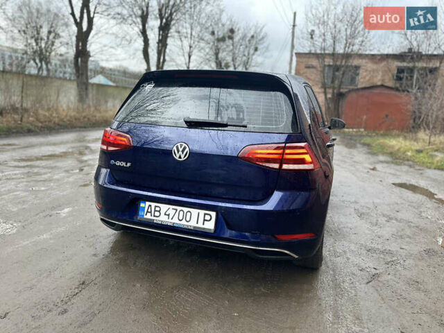 Синий Фольксваген e-Golf, объемом двигателя 0 л и пробегом 130 тыс. км за 11900 $, фото 3 на Automoto.ua