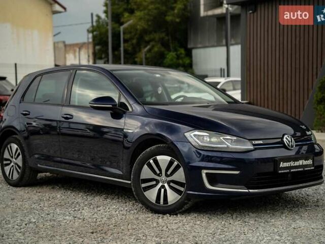 Синий Фольксваген e-Golf, объемом двигателя 0 л и пробегом 110 тыс. км за 15300 $, фото 12 на Automoto.ua
