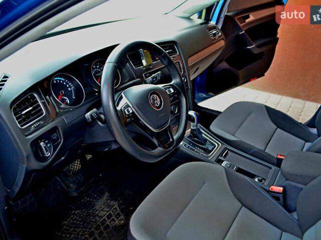Синій Фольксваген e-Golf, об'ємом двигуна 0 л та пробігом 95 тис. км за 10752 $, фото 8 на Automoto.ua