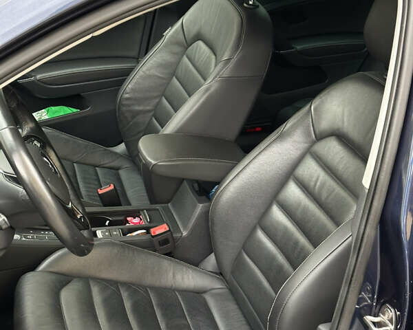 Синий Фольксваген e-Golf, объемом двигателя 0 л и пробегом 70 тыс. км за 12700 $, фото 16 на Automoto.ua
