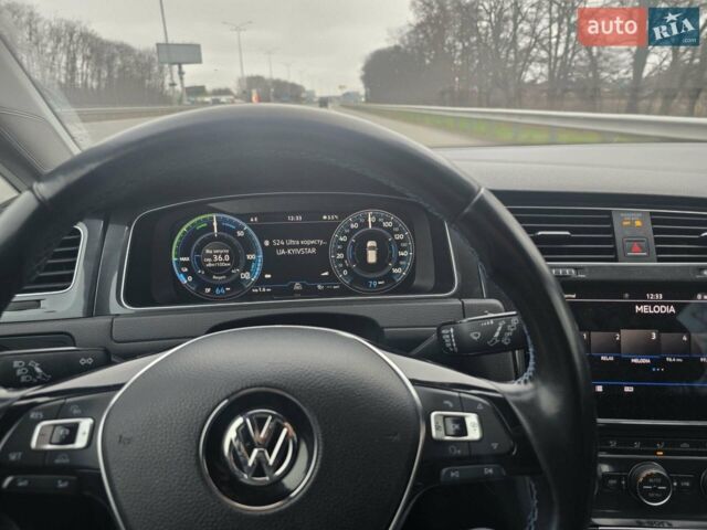 Синій Фольксваген e-Golf, об'ємом двигуна 0 л та пробігом 230 тис. км за 10700 $, фото 8 на Automoto.ua