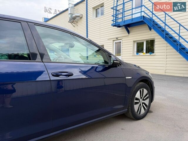 Синій Фольксваген e-Golf, об'ємом двигуна 0 л та пробігом 182 тис. км за 13800 $, фото 21 на Automoto.ua