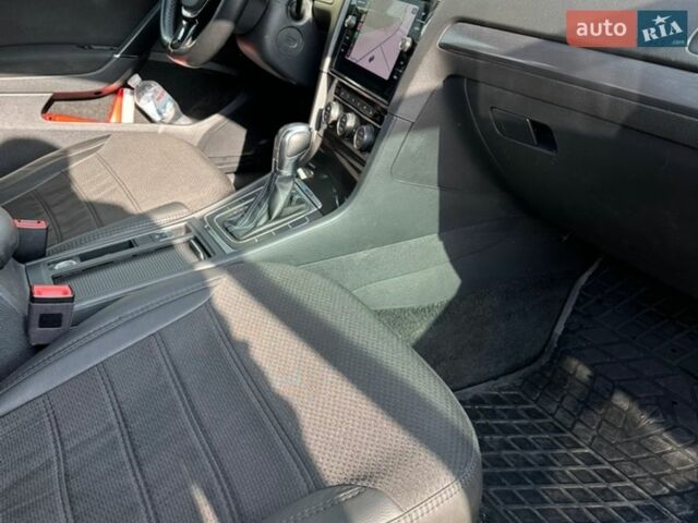 Синій Фольксваген e-Golf, об'ємом двигуна 0 л та пробігом 182 тис. км за 10700 $, фото 17 на Automoto.ua