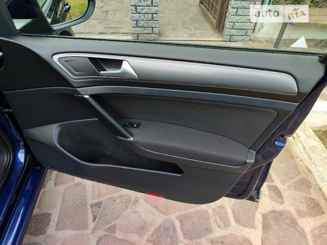 Синій Фольксваген e-Golf, об'ємом двигуна 0 л та пробігом 140 тис. км за 12000 $, фото 15 на Automoto.ua