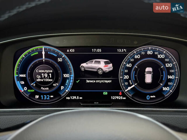 Синій Фольксваген e-Golf, об'ємом двигуна 0 л та пробігом 127 тис. км за 12950 $, фото 62 на Automoto.ua