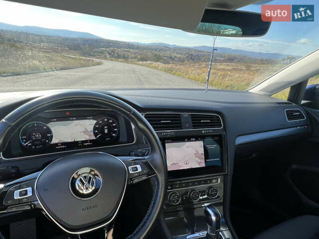 Синий Фольксваген e-Golf, объемом двигателя 0 л и пробегом 137 тыс. км за 14200 $, фото 22 на Automoto.ua