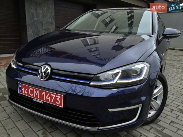 Синий Фольксваген e-Golf, объемом двигателя 0 л и пробегом 140 тыс. км за 11750 $, фото 1 на Automoto.ua