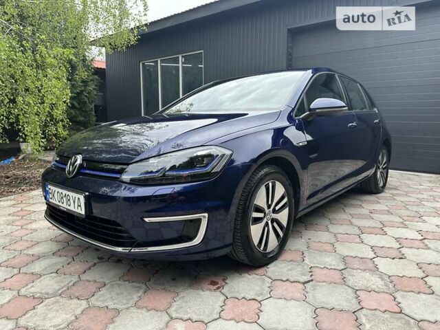 Синій Фольксваген e-Golf, об'ємом двигуна 0 л та пробігом 58 тис. км за 24500 $, фото 170 на Automoto.ua