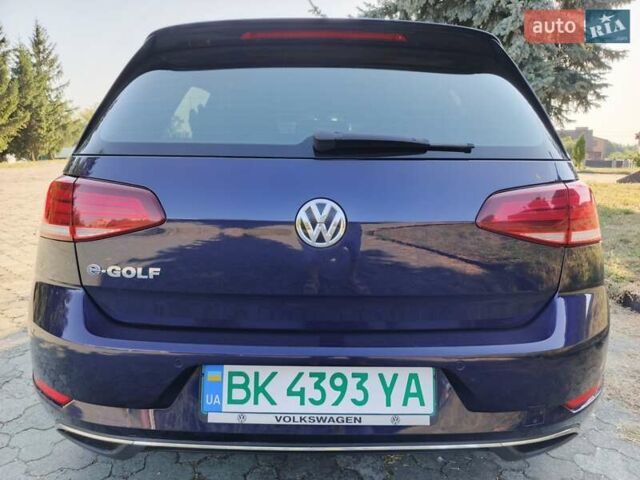 Синій Фольксваген e-Golf, об'ємом двигуна 0 л та пробігом 135 тис. км за 12300 $, фото 15 на Automoto.ua