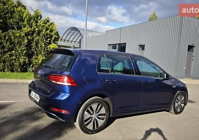 Синий Фольксваген e-Golf, объемом двигателя 0 л и пробегом 84 тыс. км за 13900 $, фото 9 на Automoto.ua