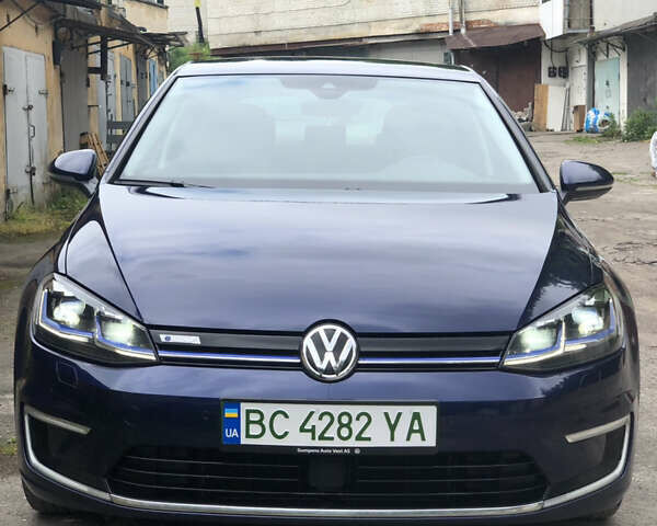 Синий Фольксваген e-Golf, объемом двигателя 0 л и пробегом 110 тыс. км за 13500 $, фото 21 на Automoto.ua