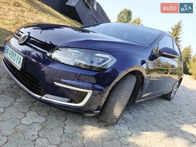 Синій Фольксваген e-Golf, об'ємом двигуна 0 л та пробігом 135 тис. км за 12300 $, фото 9 на Automoto.ua