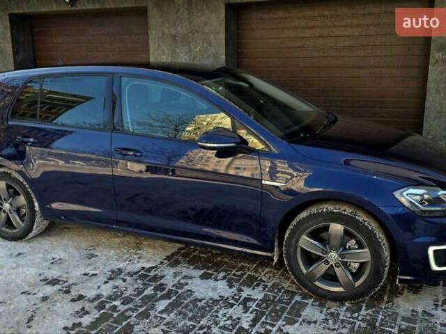 Синій Фольксваген e-Golf, об'ємом двигуна 0 л та пробігом 140 тис. км за 12299 $, фото 11 на Automoto.ua