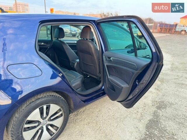 Синий Фольксваген e-Golf, объемом двигателя 0 л и пробегом 79 тыс. км за 14400 $, фото 18 на Automoto.ua