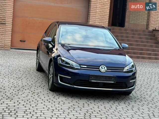 Синій Фольксваген e-Golf, об'ємом двигуна 0 л та пробігом 96 тис. км за 13250 $, фото 4 на Automoto.ua