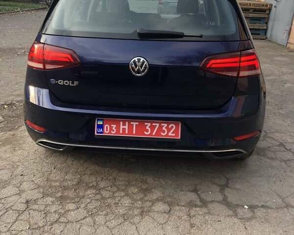 Синий Фольксваген e-Golf, объемом двигателя 0 л и пробегом 80 тыс. км за 16500 $, фото 10 на Automoto.ua