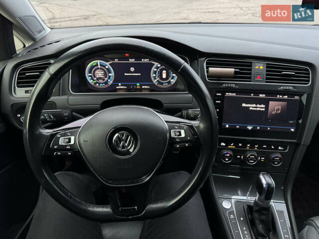Синій Фольксваген e-Golf, об'ємом двигуна 0 л та пробігом 87 тис. км за 14900 $, фото 11 на Automoto.ua