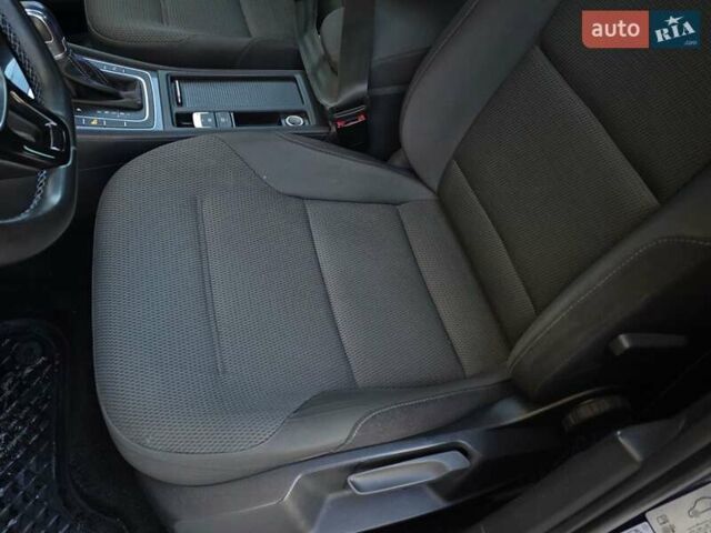 Синій Фольксваген e-Golf, об'ємом двигуна 0 л та пробігом 140 тис. км за 12299 $, фото 22 на Automoto.ua