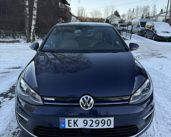 Синий Фольксваген e-Golf, объемом двигателя 0 л и пробегом 132 тыс. км за 12890 $, фото 1 на Automoto.ua