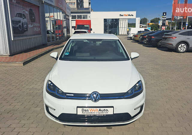 Синий Фольксваген e-Golf, объемом двигателя 0 л и пробегом 62 тыс. км за 13750 $, фото 1 на Automoto.ua