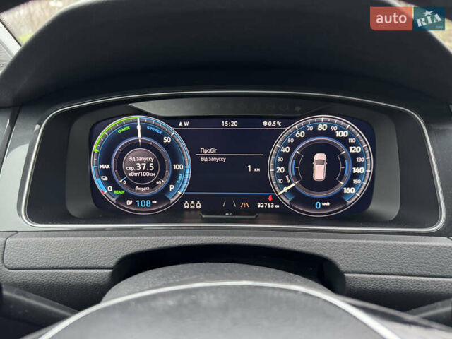 Синий Фольксваген e-Golf, объемом двигателя 0 л и пробегом 83 тыс. км за 13900 $, фото 22 на Automoto.ua